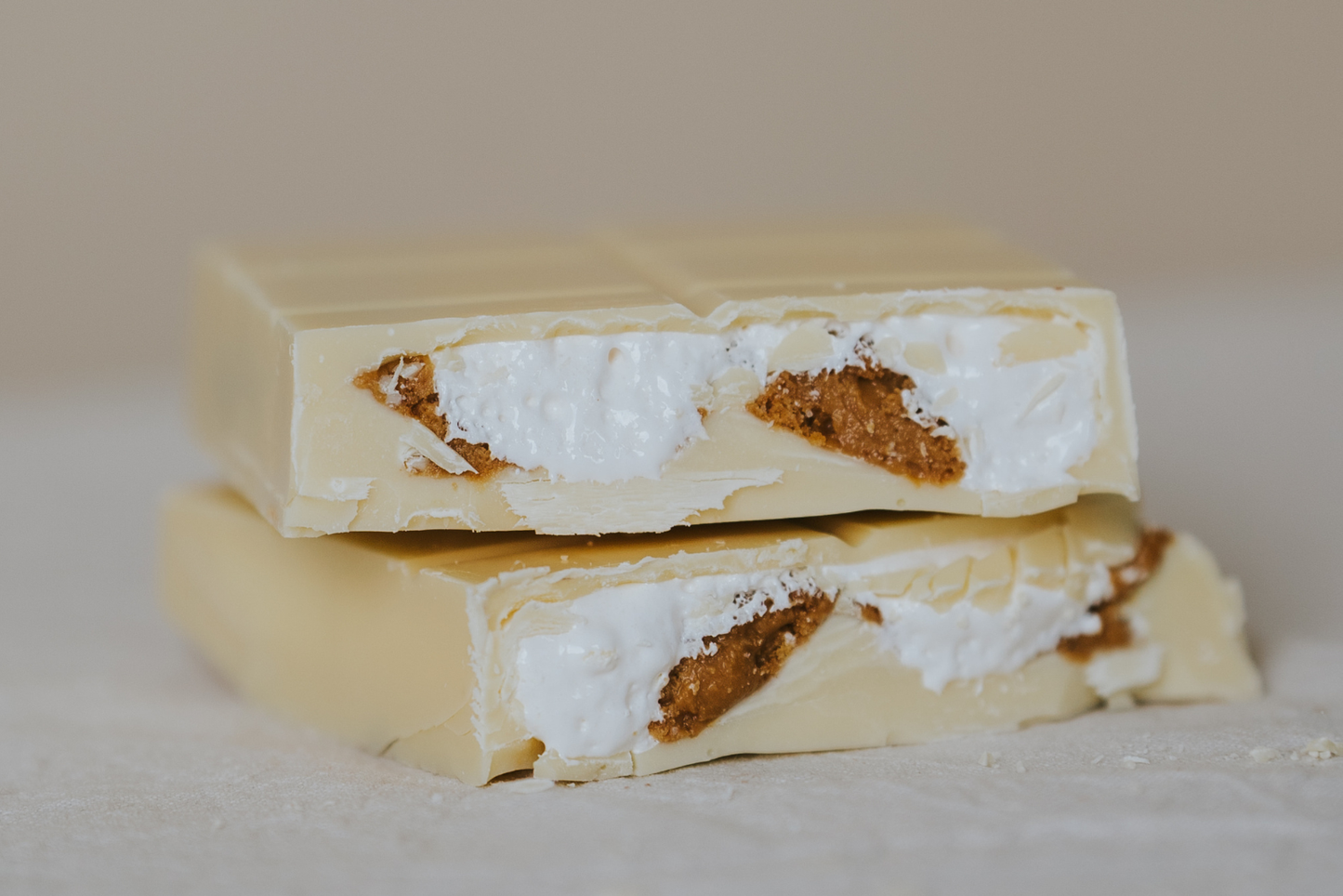 White Chocolate Biscoff Mallow Fluff Bar