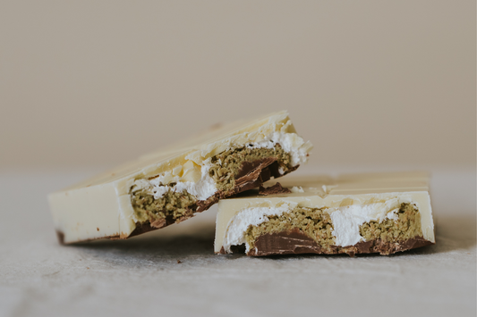 Milk & White Chocolate Dubai Mallow Fluff Bar