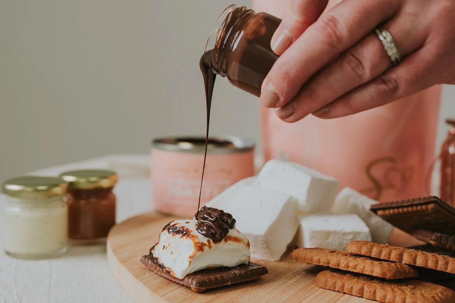 Monthly S’mores Kit - S’more’a’licious -