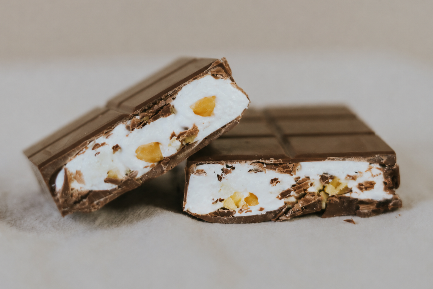 Honeycomb & Marshmallow Fluff Chocolate Bar